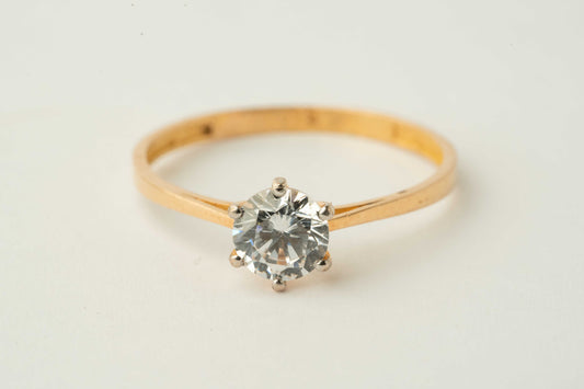 Gold Solitaire Ring